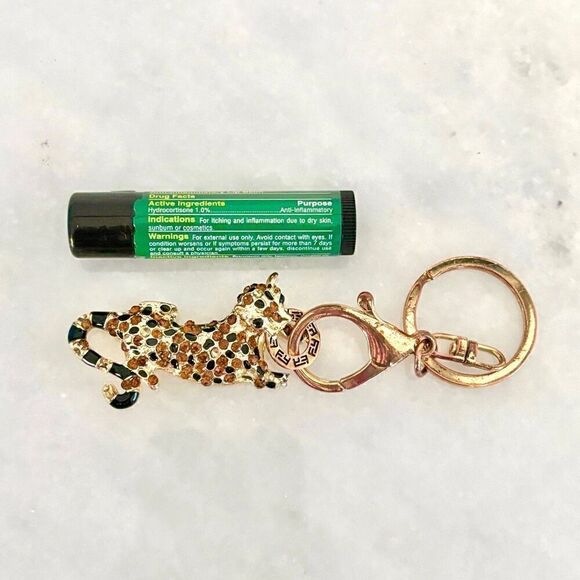 Effy Sparkly Amber Crystal Rhinestones Spotted Panther Keychain Gold-tone OS - Picture 4 of 4